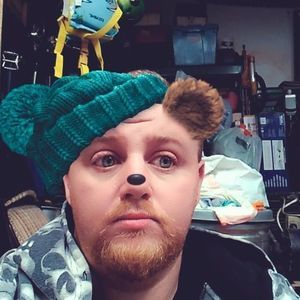 Meet your Posher, Curtis